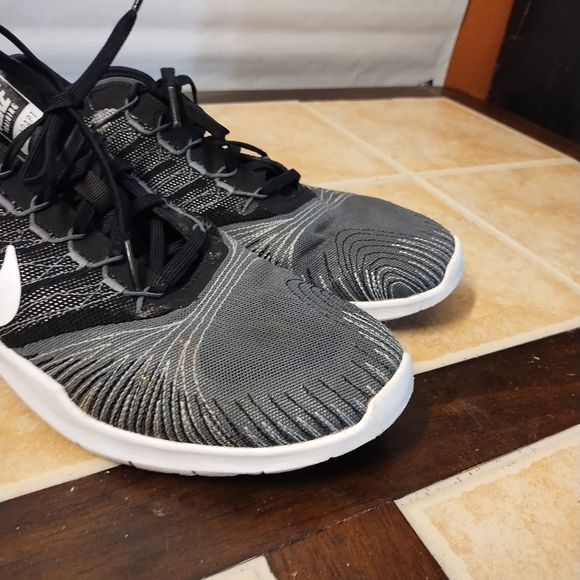 Nike 831579 Womens Flex Adapt Trail Running Athletic Low Top Shoes size 11 - Picture 2 of 9